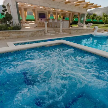 Villa Malo *
